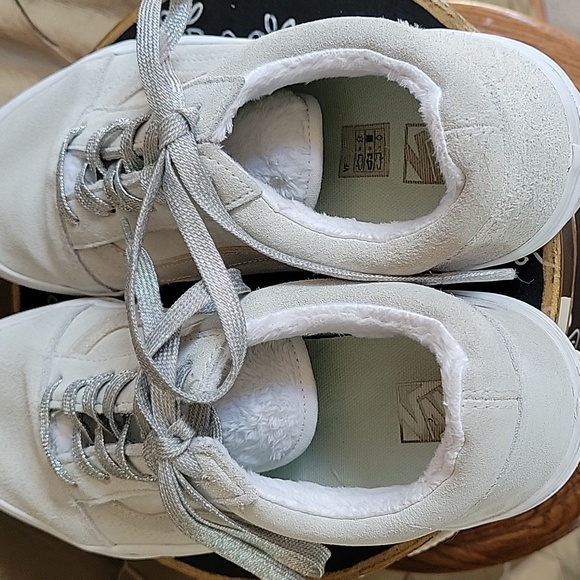 VGUC- Vans ‘Custom’ Suede/Sherpa Old Skool Unisex Sneaker - Picture 8 of 11